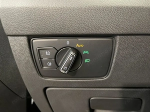 Volkswagen Passat - imagine 14