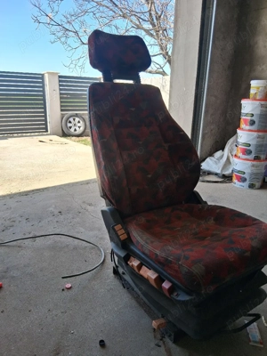 vand scaun sofer autobus pe perine aier si cu sistemul ISRIfara ruptura - imagine 3