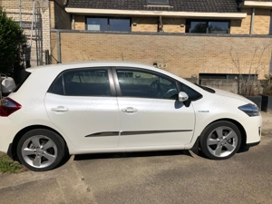 Toyota auris hybride 1.8 - imagine 3