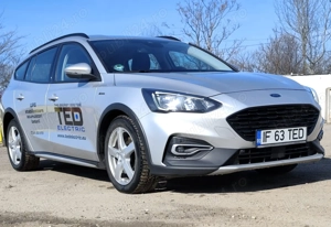  Ford Focus Active 2.0 EcoBlue 150 CP cutie automată  129.500 KM - imagine 2