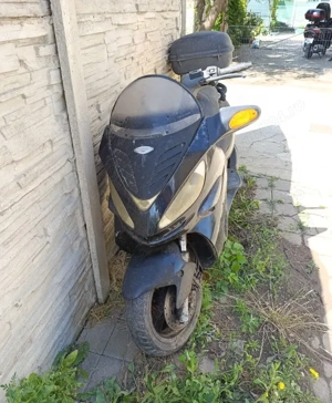 Vand pentru piese Malaguti Madison 250 S  - imagine 2