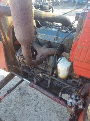 Tractor universal U445 - imagine 3