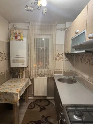 Apartament 2 camere, 39 mp, zona Craiovita Noua  - imagine 6