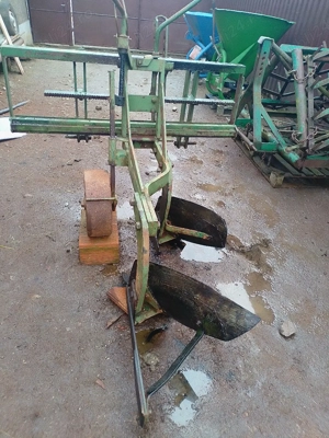 Plug, pe cremalieră  - imagine 4