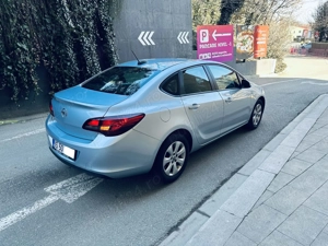 Opel Astra 2017  *32000Km* 1.6Benzina Euro 6 Clima Pilot - imagine 2