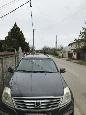 Vand SUV SsangYong Rexton 4x4 diesel din 2016, 100 000 km, unic proprietar - imagine 2