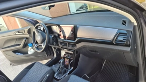 Vand VW TCROSS,an 2024,4000 km,1.0 benzina,impecabila - imagine 6