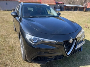 Alfa Romeo Stelvio - imagine 2