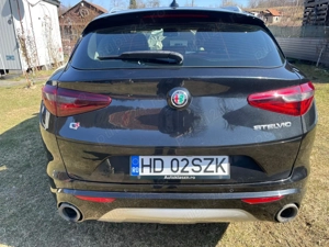 Alfa Romeo Stelvio - imagine 5