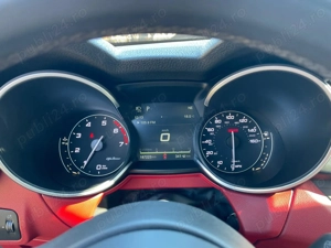 Alfa Romeo Stelvio - imagine 8