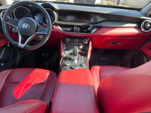 Alfa Romeo Stelvio - imagine 3
