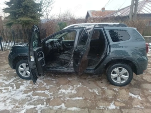 Dacia Duster 1.5 Blue dCi 4x4 115cai euro 6D - imagine 9