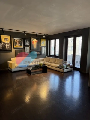 Apartament 4 camere - Ultracentral - 123 mp utili, situat în inima Clujului