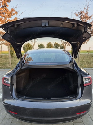 Tesla Model 3 Long Range - imagine 5