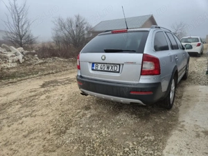 Skoda Octavia Scout 4x4 1.8 TSI 2010 Euro 5 - imagine 9
