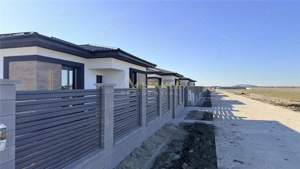 Casa individuala_teren 370 mp_4 camere_ PANOURI FOTO_strada asfaltata_statie STV - imagine 2