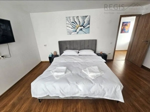 Casa 5 camere de inchiriat in Florilor