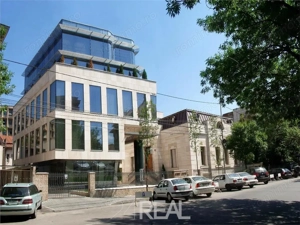 Luxoffice Center - duplex birouri 290 mp