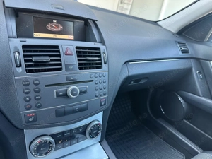 Mercedes-Benz C-Class 2.2 Diesel 136 CP An 2009 - imagine 9