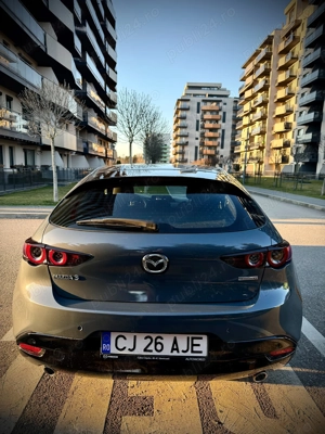 Mazda 3 Hatchback 2019 - imagine 3