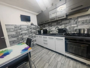 Apartament de vânzare Zărnești  - imagine 2