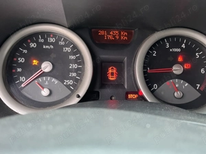 Vând Renault Megane 2005 - imagine 4