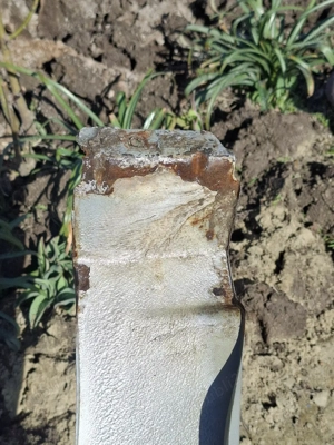 vand aripă stânga ,far dreapta Dacia logan 2008 - imagine 3