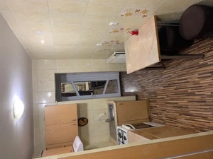 Vand apartament 2 camere,renovat,mobilat - imagine 5