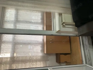 Vand apartament 2 camere,renovat,mobilat - imagine 7