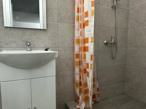 Cazare muncitori in zona Shopping-Sagului 750 lei lunar cheltuieli incluse - imagine 7