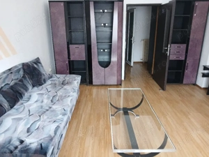 Închiriez apartament la casă - imagine 2