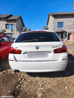 BMW Seria 5 525d xDrive Touring Sport-Aut. Luxury Line - imagine 4