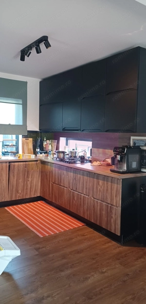 Săbăreni, casă P+1+pod, 5 camere, 130 mp utili, curte 470 mp - imagine 7