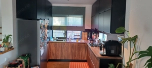 Săbăreni, casă P+1+pod, 5 camere, 130 mp utili, curte 470 mp - imagine 6