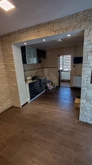 APARTAMNENT 2 CAMERE//ZONA PALTINIS - imagine 5