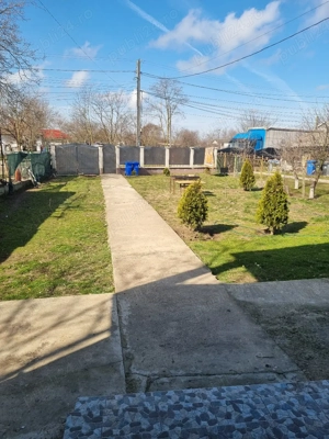 casa de vanzare la topraisar mai multe detali la telefonu 