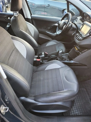 Peugeot 2008 PureTech 110 Stop&Start Allure - imagine 17