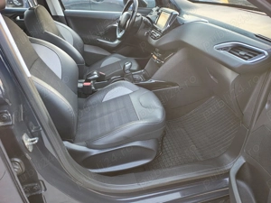 Peugeot 2008 PureTech 110 Stop&Start Allure - imagine 18