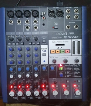 mixer Presonus AR 8 C