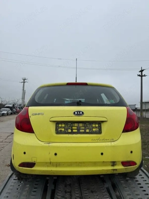 Dezmembram KIA Ceed 1.4 MPI DOHC An 2008 Cod motor: G4FA