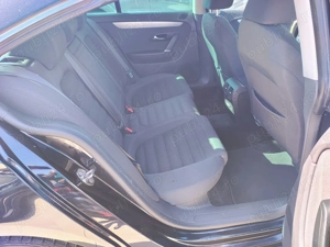 Volkswagen Passat 2.0 TDI BlueMotion Technology Exclusive - imagine 18