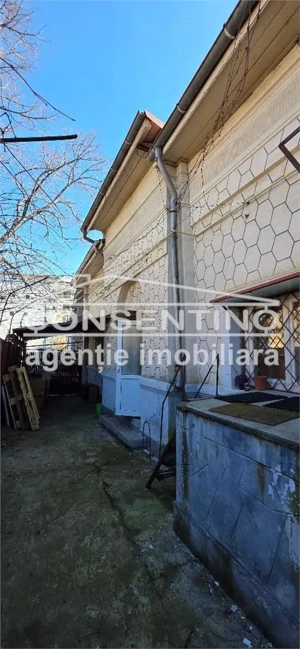 Se vinde imobil liber, ultracentral ,pret 105 000 euro