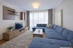 Apartament doua camere, decomandat, 64mp,parcare securizata,Central,Brasov