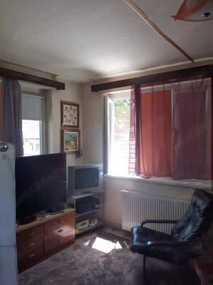 Vand central casa cu 4 camere, 270 mp teren - imagine 2