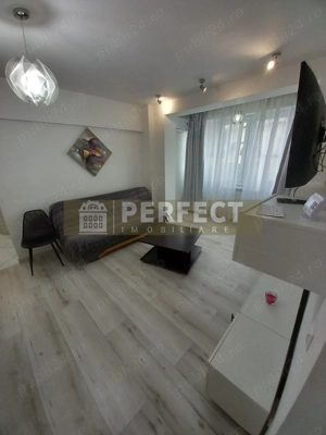 De INCHIRIAT! Ap.2 camere ULTRACENTRAL pret 400 euro luna