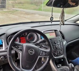 Opel Astra J Sports Tourer 2013   1.7 CDTI negociabil - imagine 4