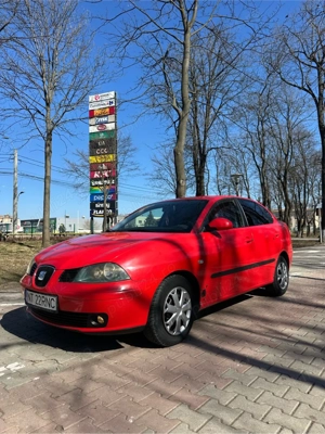 Seat Cordoba    An Fabricatie 2004 - imagine 5