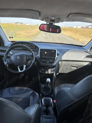 Peugeot 2008  allure  - imagine 4