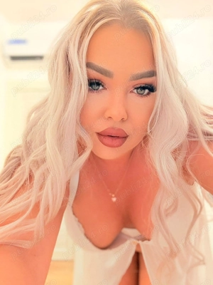 Blondă sexy cu stil si eleganță foarte atenta la cerințele tale !