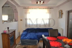 La doar 7 km fata de oras! Vanzare Casa P+M Targoviste - Exterior est. - imagine 5